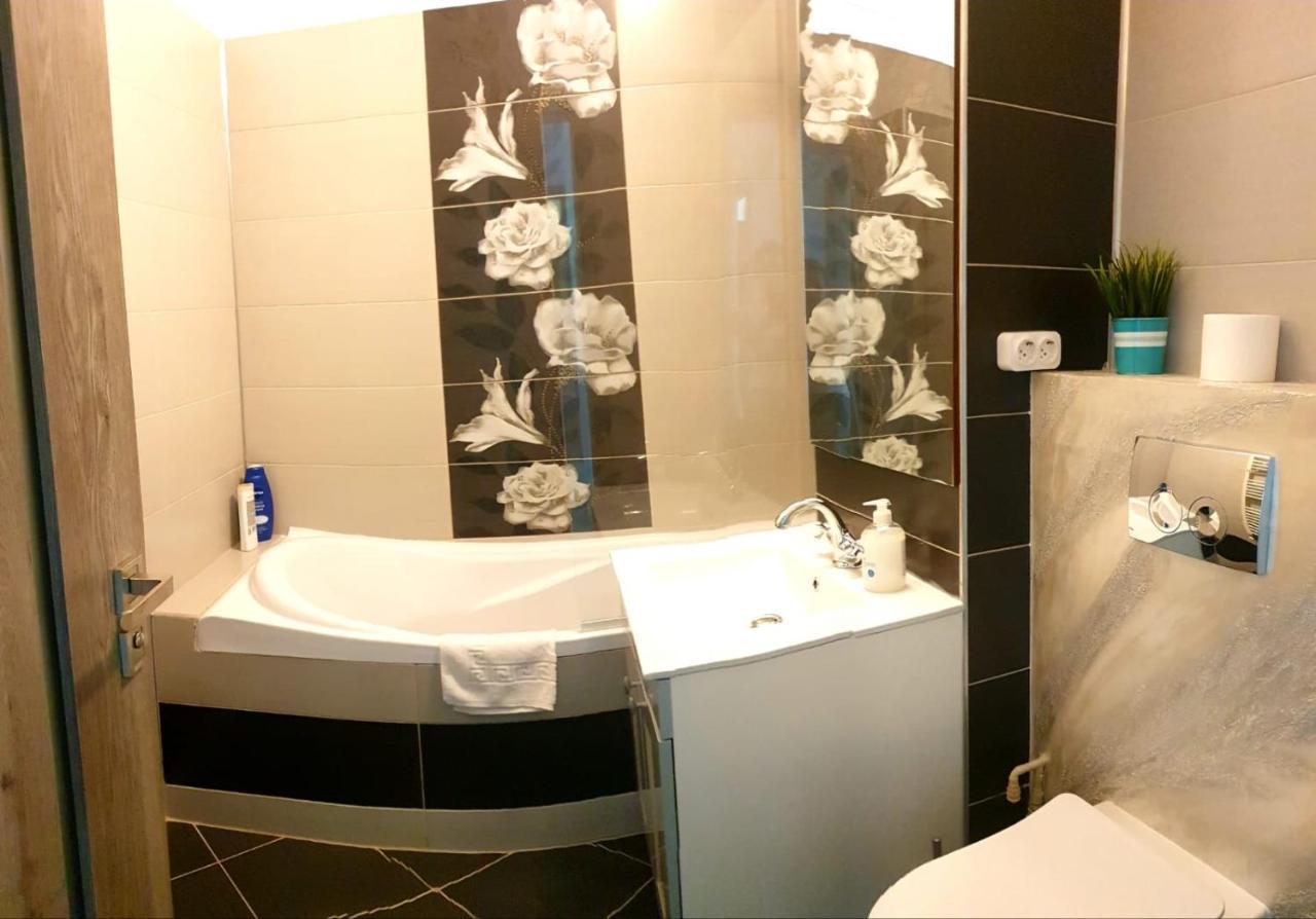 Apartament Central Radu ซีบิว ภายนอก รูปภาพ